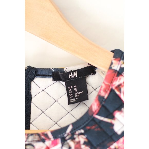 H&M ROSE FLORAL STRETCH BODYCON DRESS - Picture 4 of 6